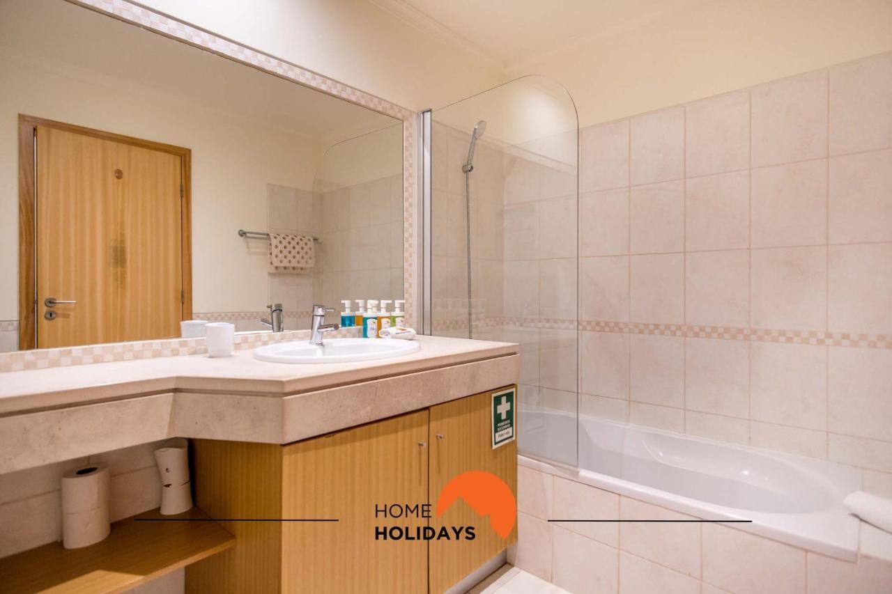 Apartment #107 T1 Vista Ondas By Holidays Albufeira